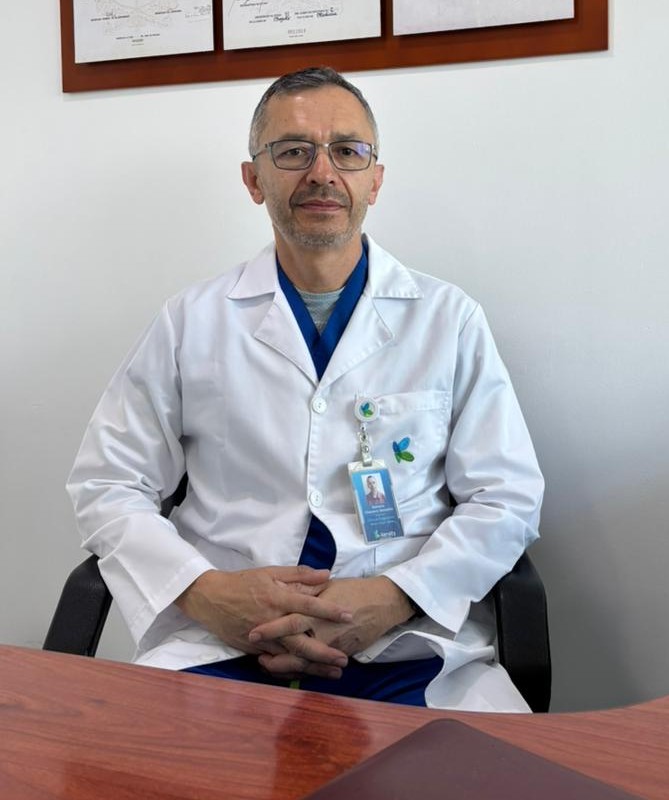 Dr. Gustavo Chavarro Gonzalez