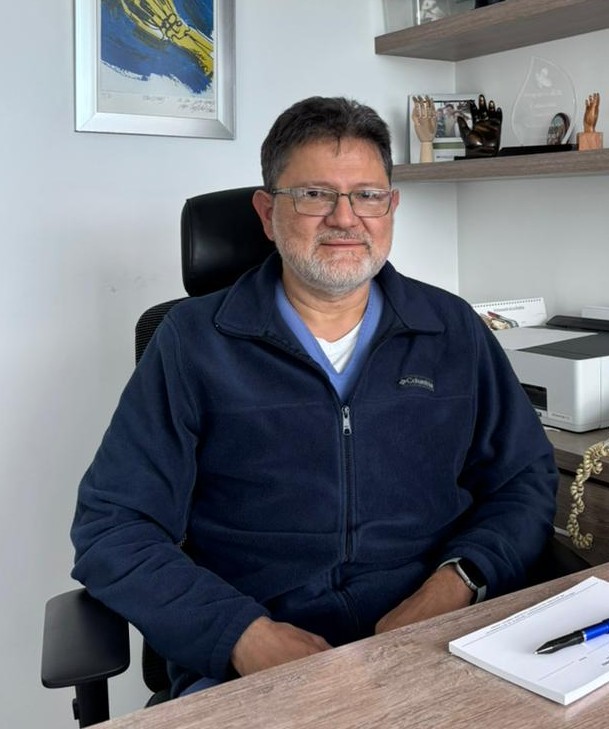 Dr. Jairo Fernando Gómez Ramírez